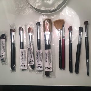 11 Bare Minerals Eye and Cheek Brushes